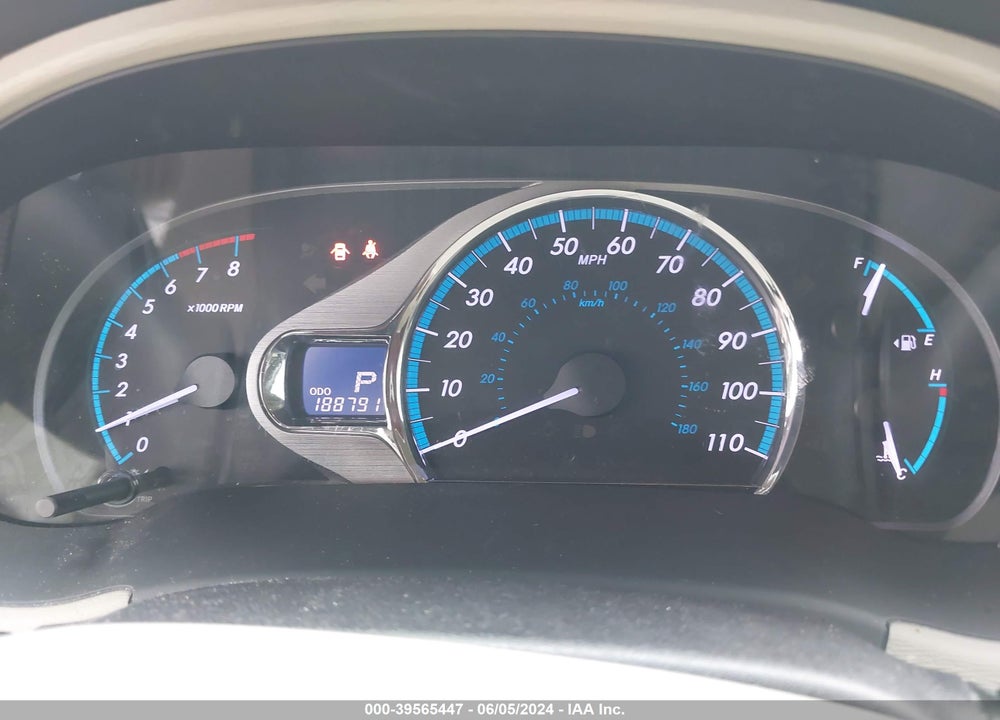 2014 TOYOTA SIENNA LIMITED V6 7 PASSENGER VIN: 5TDYK3DC6ES457595