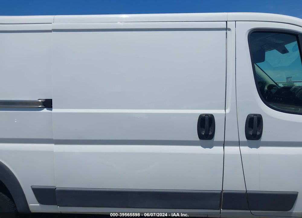 2015 RAM PROMASTER 1500 LOW ROOF VIN: 3C6TRVAG1FE503846