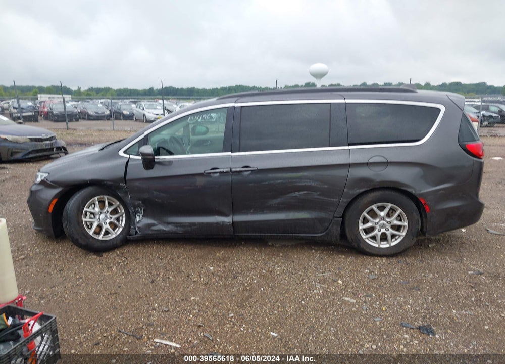 2022 CHRYSLER PACIFICA TOURING L VIN: 2C4RC1BG2NR111967
