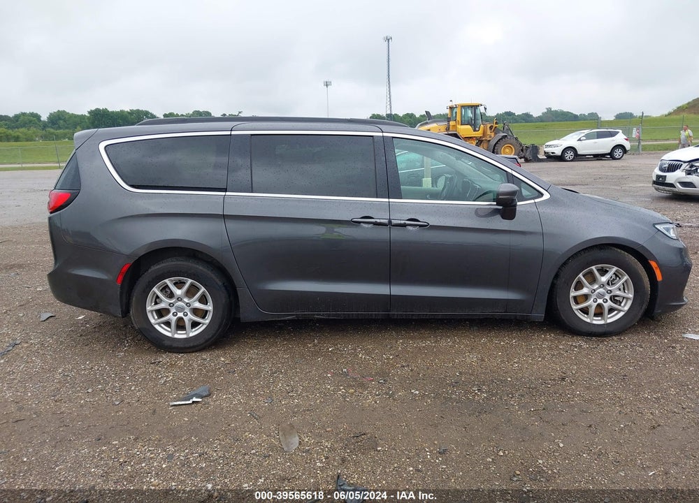 2022 CHRYSLER PACIFICA TOURING L VIN: 2C4RC1BG2NR111967
