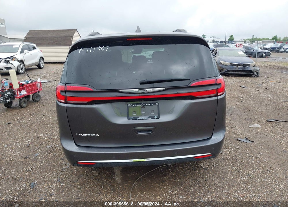 2022 CHRYSLER PACIFICA TOURING L VIN: 2C4RC1BG2NR111967
