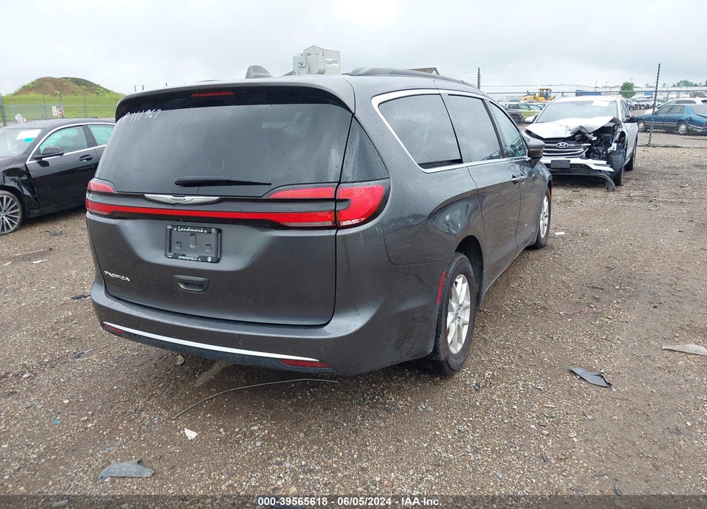 2022 CHRYSLER PACIFICA TOURING L VIN: 2C4RC1BG2NR111967