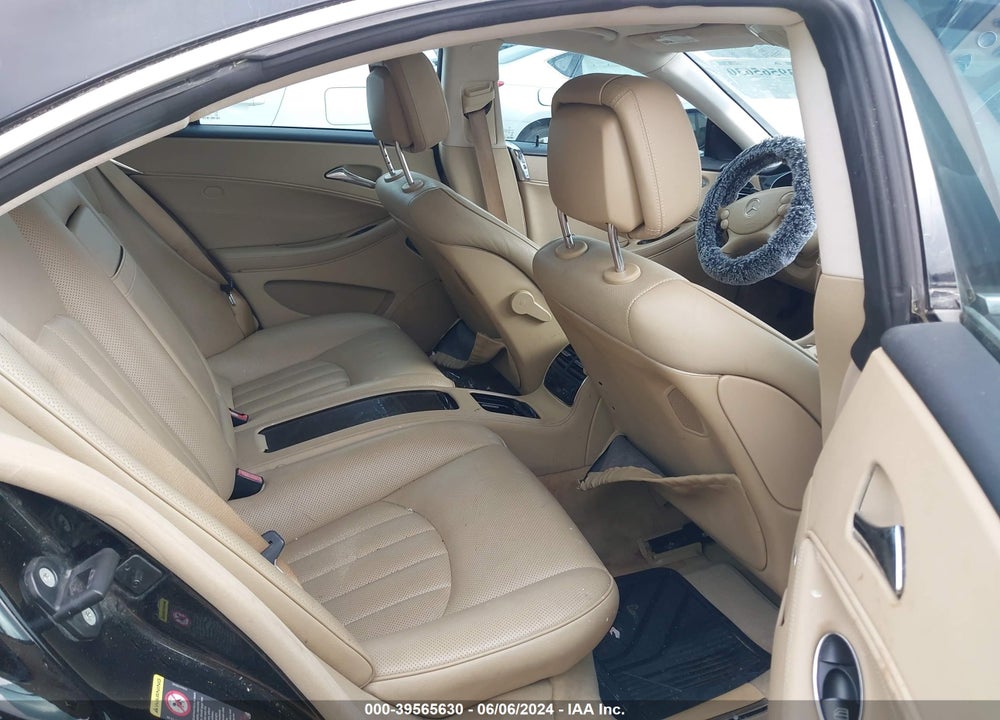 2007 MERCEDES-BENZ CLS 550 VIN: WDDDJ72X47A087865