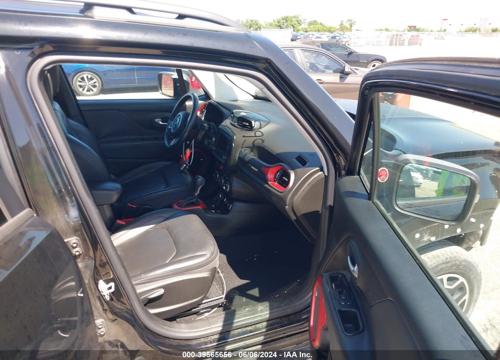 2016 JEEP RENEGADE TRAILHAWK VIN: ZACCJBCT6GPD70272