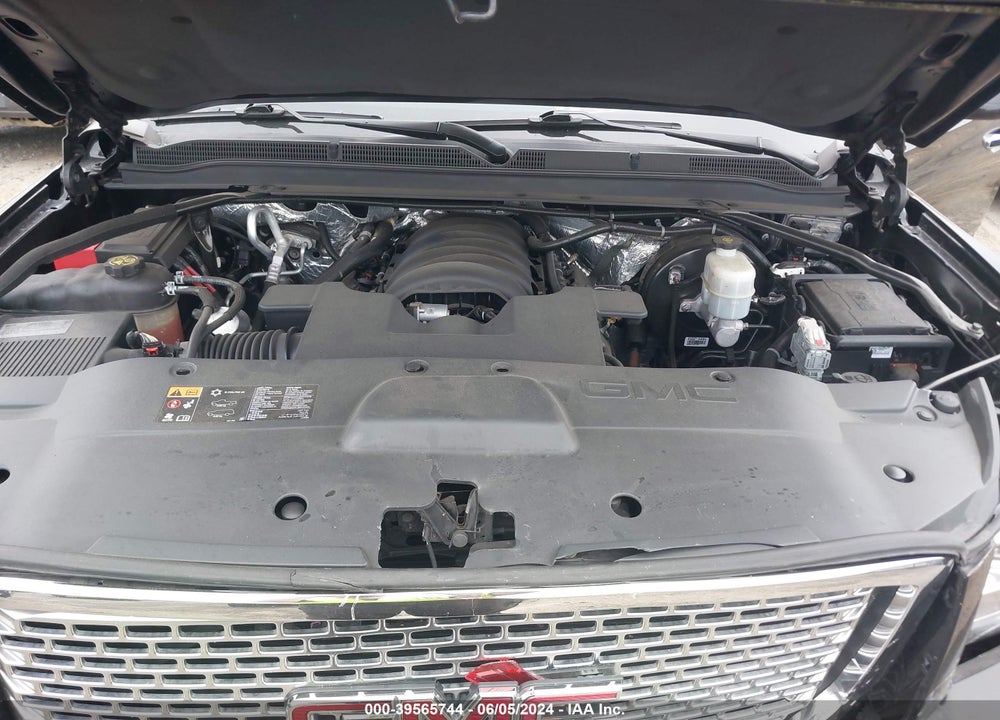 2015 GMC YUKON DENALI VIN: 1GKS2CKJXFR642812