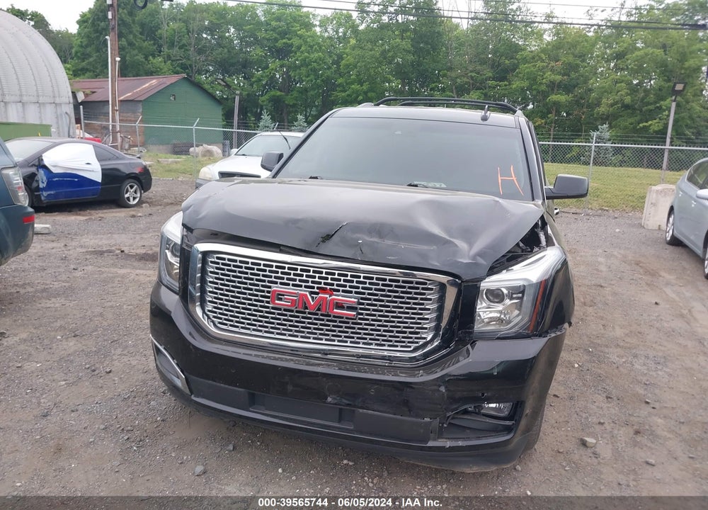 2015 GMC YUKON DENALI VIN: 1GKS2CKJXFR642812