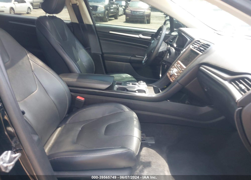 2018 FORD FUSION TITANIUM VIN: 3FA6P0D99JR206407