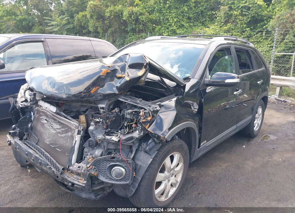 2012 KIA SORENTO VIN: 5XYKTDA62CG210236