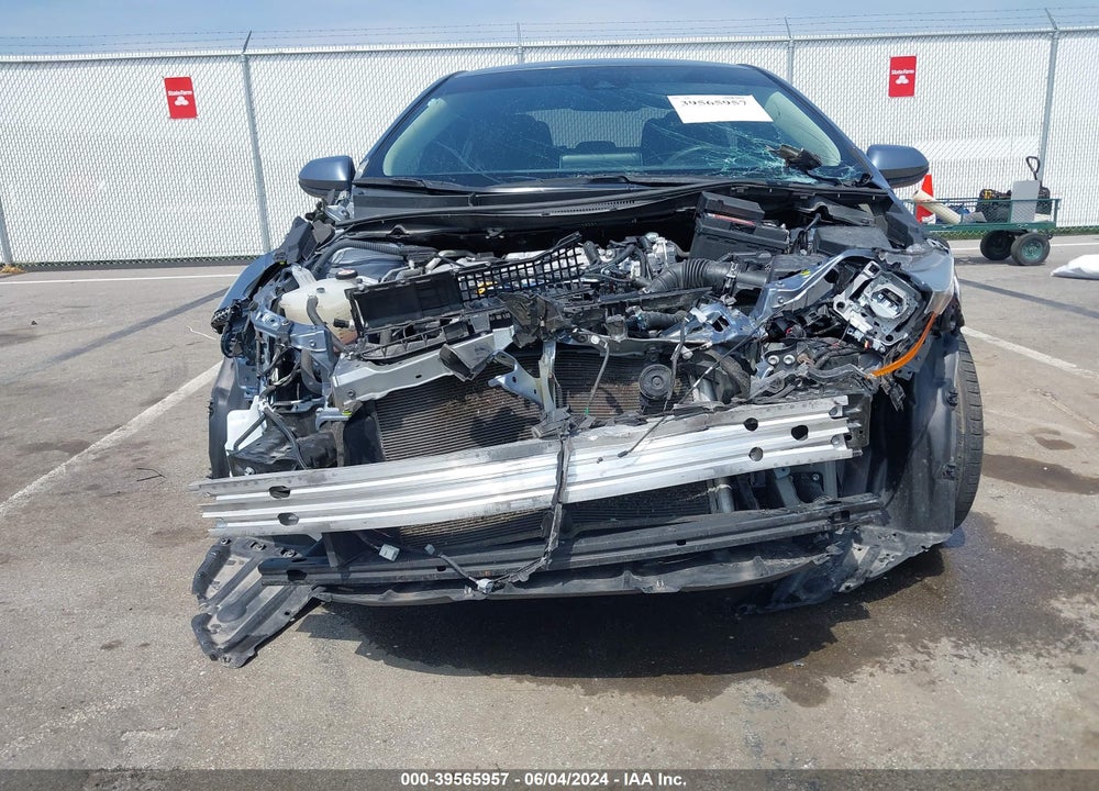 2020 TOYOTA COROLLA LE VIN: 5YFEPRAE0LP107088