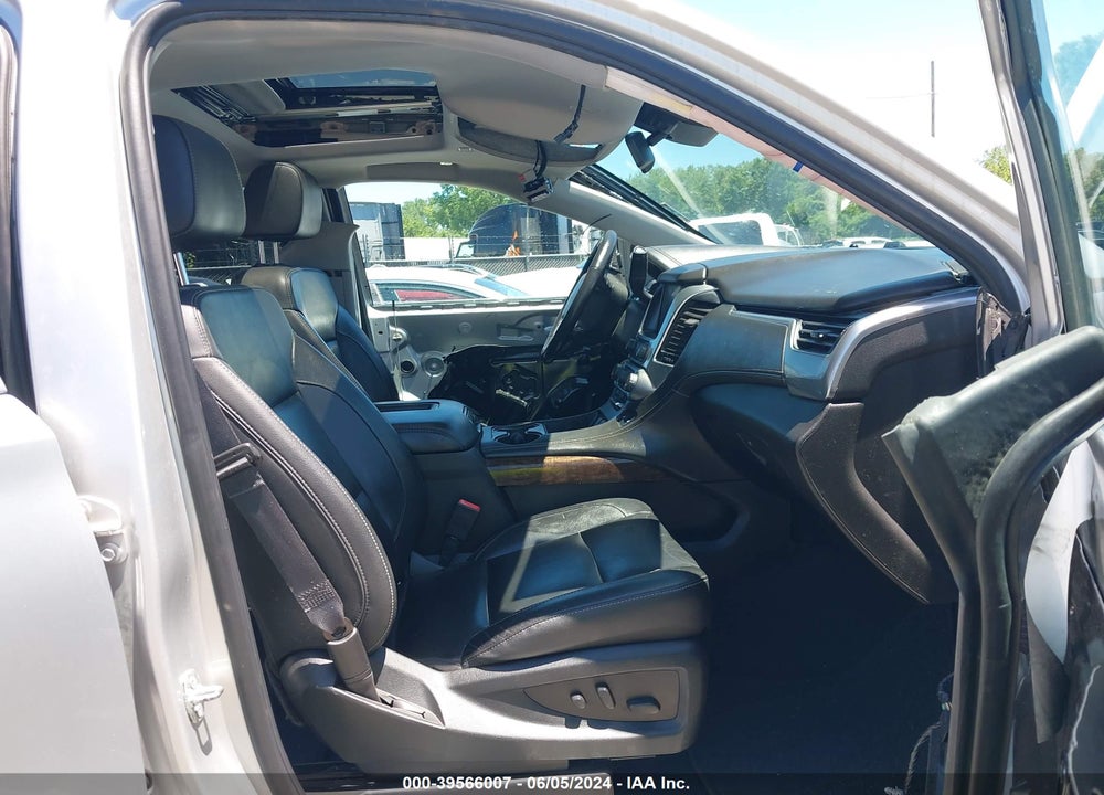 2020 CHEVROLET TAHOE 4WD LT VIN: 1GNSKBKC9LR261205