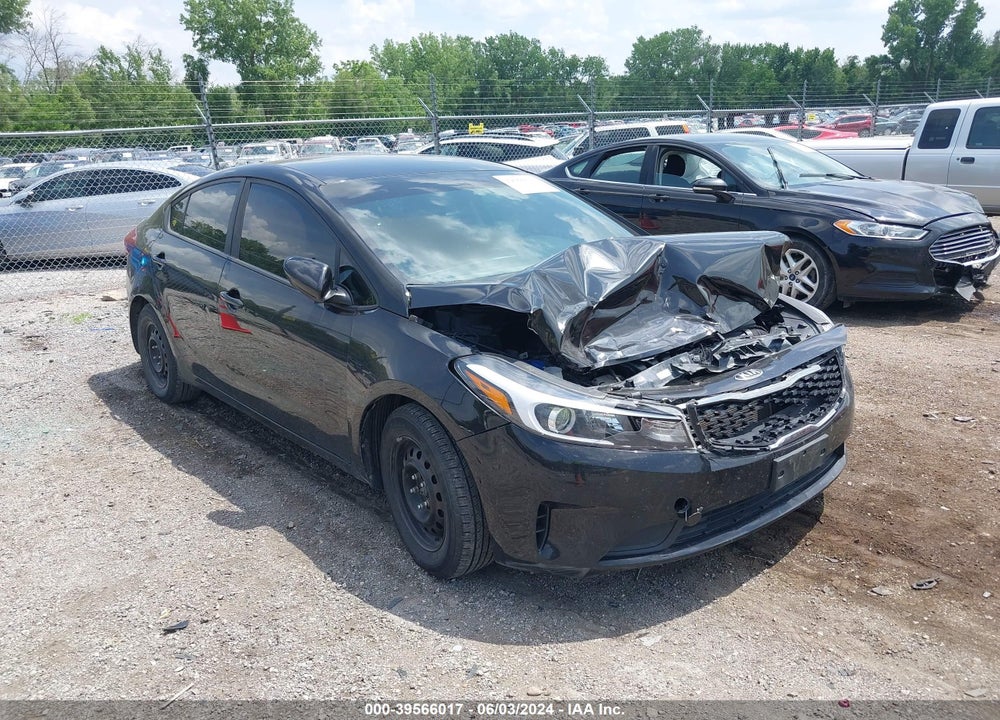2017 KIA FORTE LX VIN: 3KPFL4A76HE010975