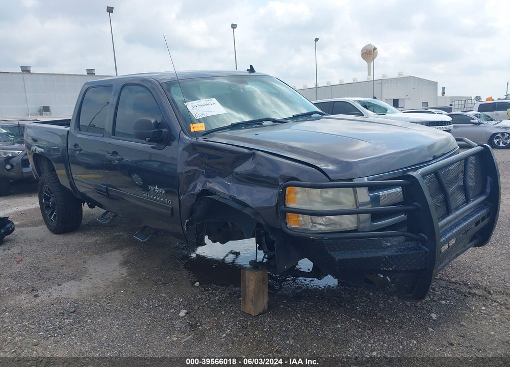 2011 CHEVROLET SILVERADO 1500 LT VIN: 3GCPCSE07BG259996