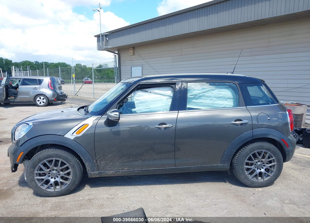 2013 MINI COUNTRYMAN COOPER VIN: WMWZB3C54DWM31077