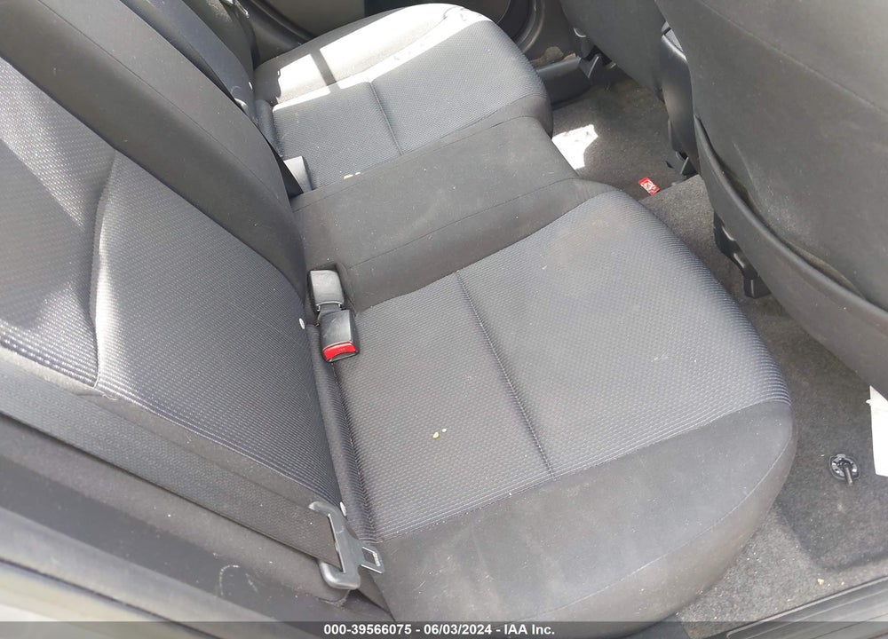 2010 MAZDA 3 I SPORT VIN: JM1BL1SF9A1302924