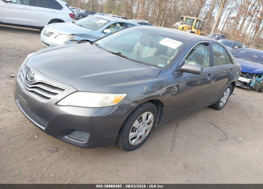 2010 TOYOTA CAMRY LE VIN: 4T1BF3EK9AU032857