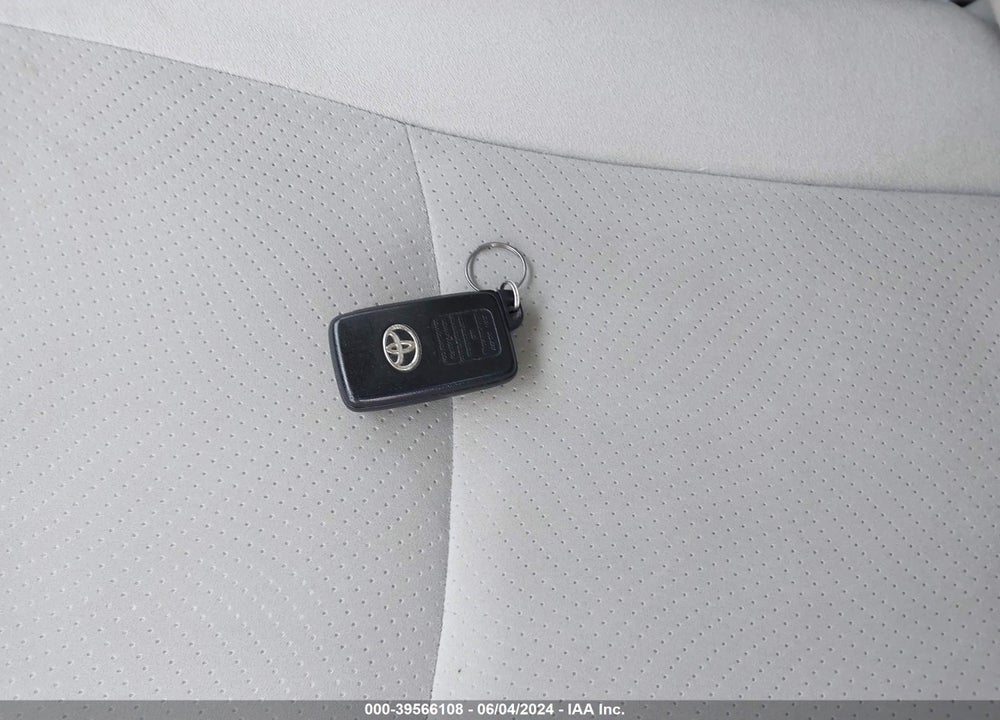 2015 TOYOTA PRIUS TWO VIN: JTDKN3DU9F1896360