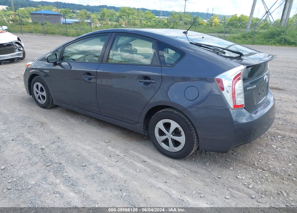 2015 TOYOTA PRIUS TWO VIN: JTDKN3DU9F1896360