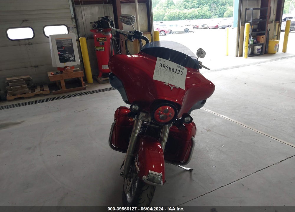 2008 HARLEY-DAVIDSON FLHTCUI VIN: 1HD1FC4178Y609170