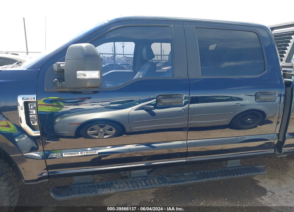 2022 FORD F-350 XL VIN: 1FT8W3BT8NEE17323