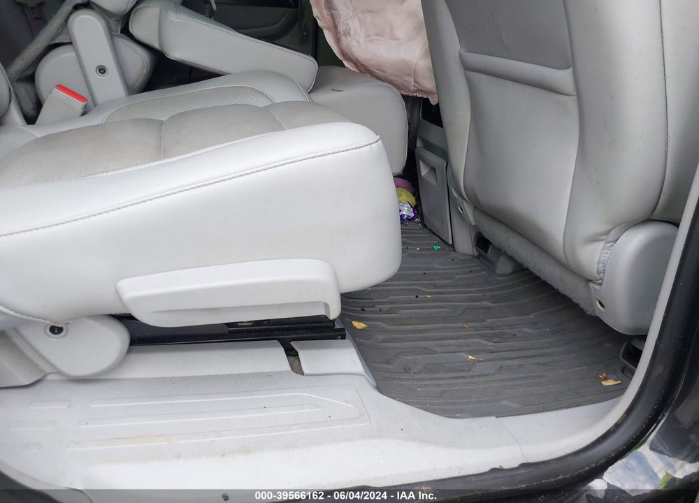 2017 GMC ACADIA SLT-2 VIN: 1GKKNNLS1HZ175213