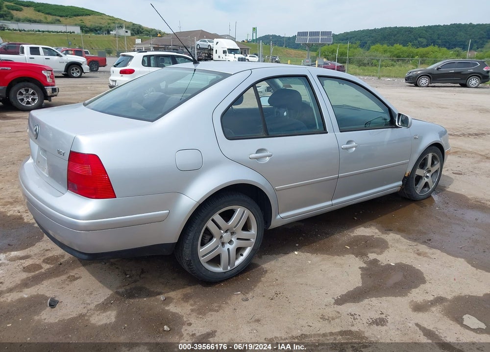 2003 VOLKSWAGEN JETTA VIN: 3VWSE69M23M010028
