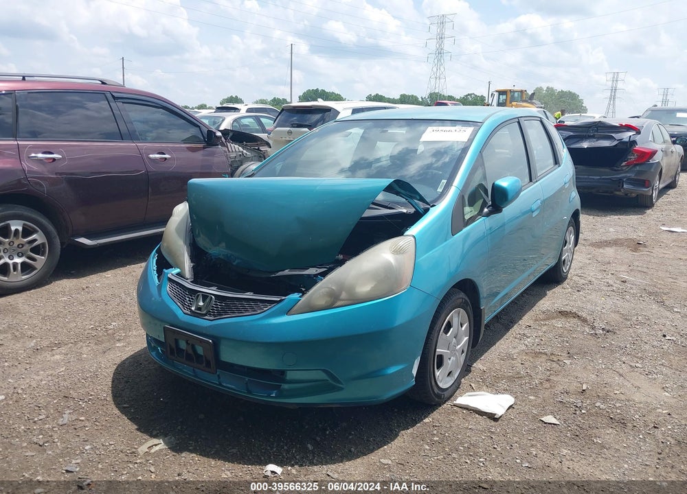 2013 HONDA FIT VIN: JHMGE8H3XDC023057