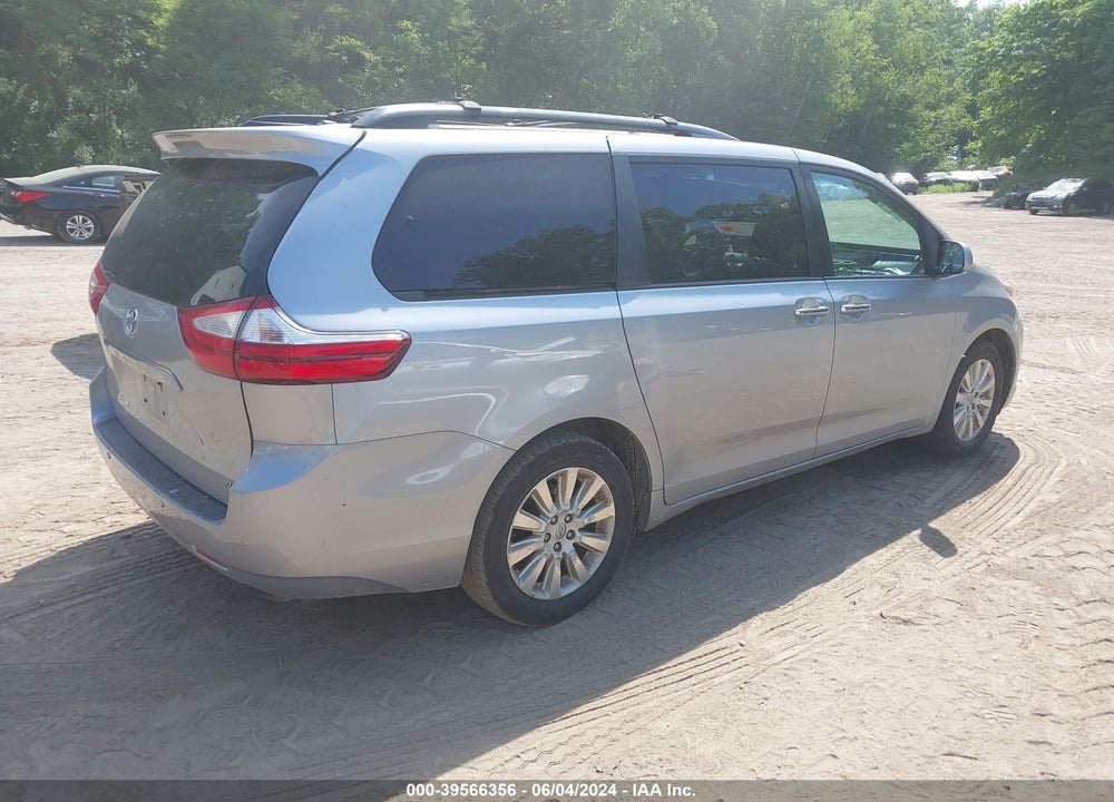 2015 TOYOTA SIENNA XLE PREMIUM 7 PASSENGER VIN: 5TDDK3DC8FS127487