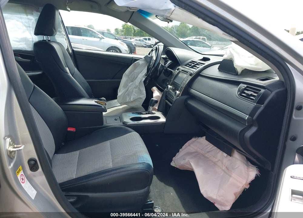 2014 TOYOTA CAMRY SE VIN: 4T1BF1FKXEU811712