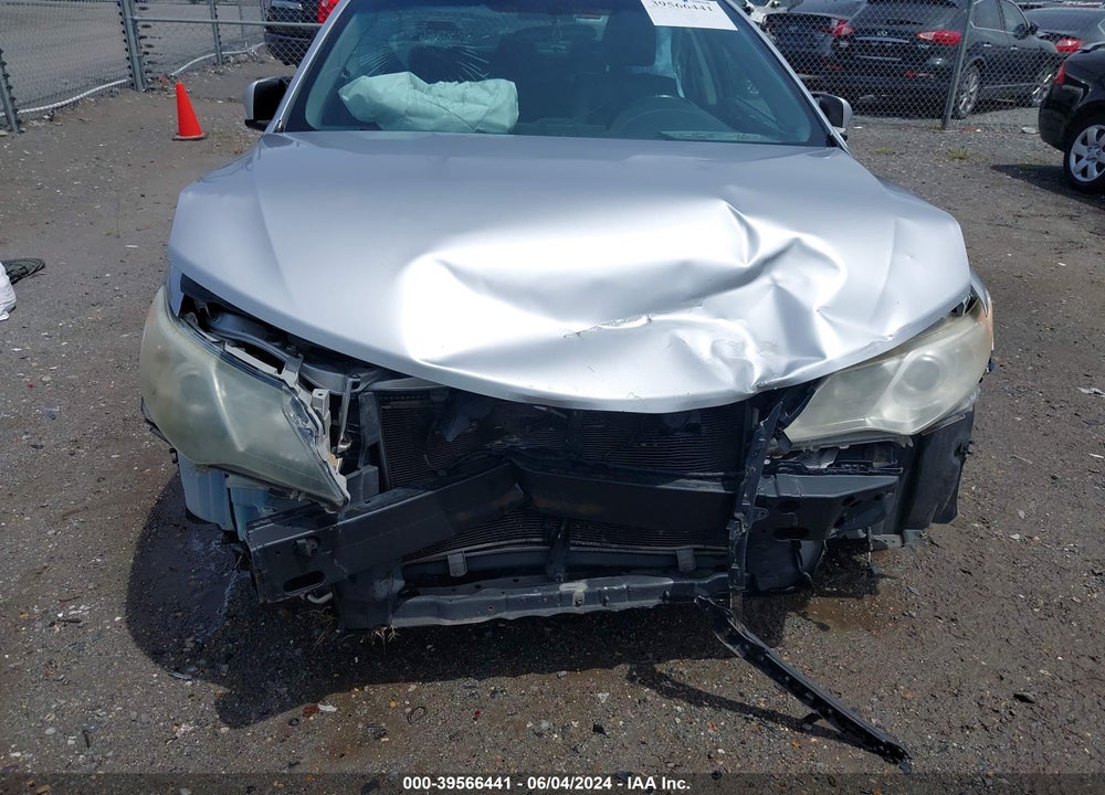 2014 TOYOTA CAMRY SE VIN: 4T1BF1FKXEU811712