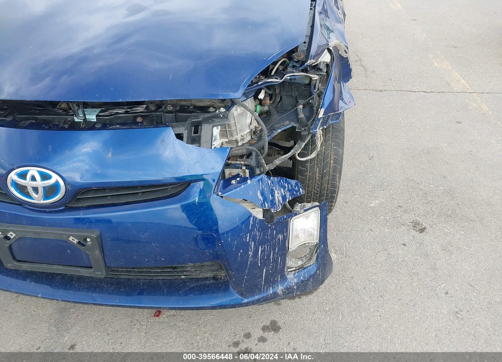 2010 TOYOTA PRIUS V VIN: JTDKN3DUXA0022260