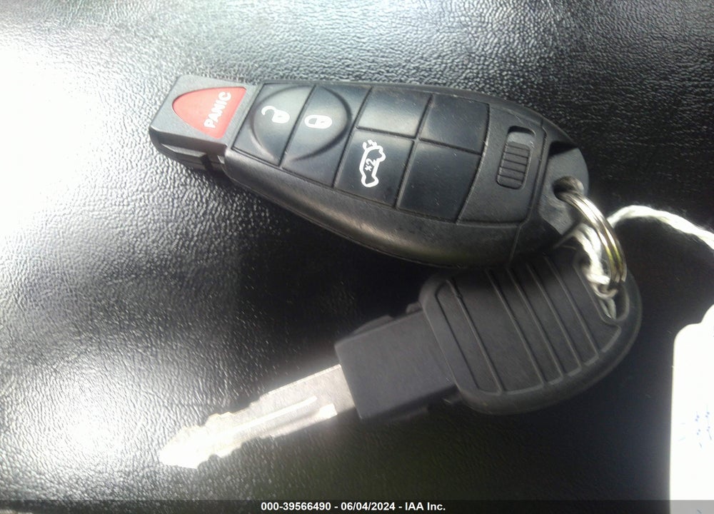 2014 JEEP CHEROKEE ALTITUDE VIN: 1C4PJMCB8EW309915