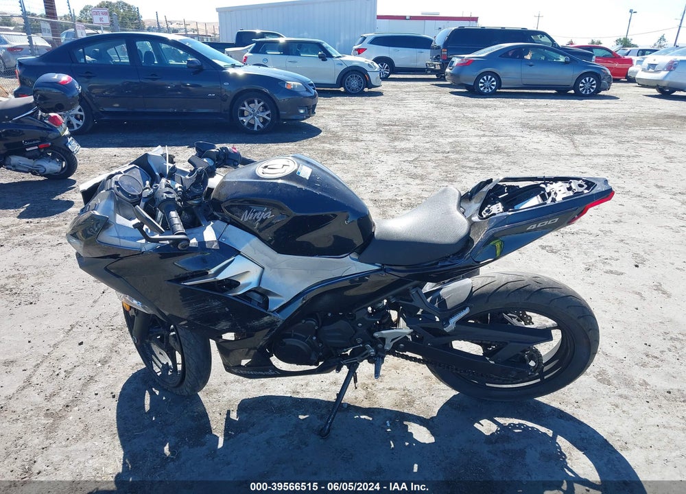 2018 KAWASAKI EX400 VIN: JKAEXKG18JDA12576