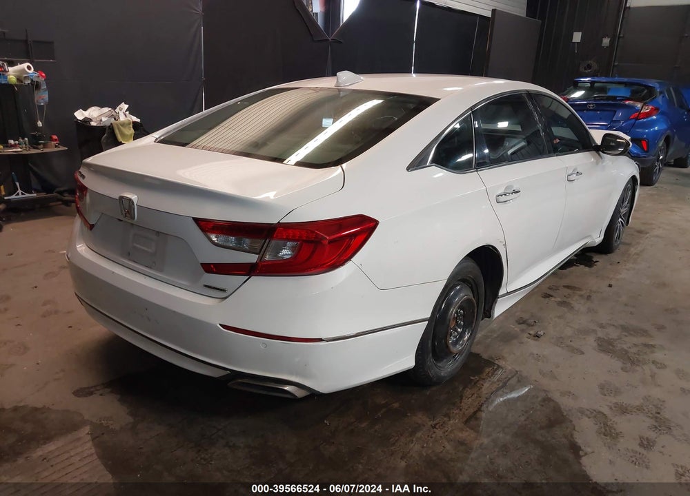 2018 HONDA ACCORD TOURING VIN: 1HGCV1F92JA119451