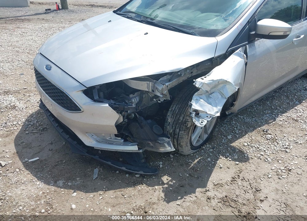2016 FORD FOCUS SE VIN: 1FADP3K29GL325337
