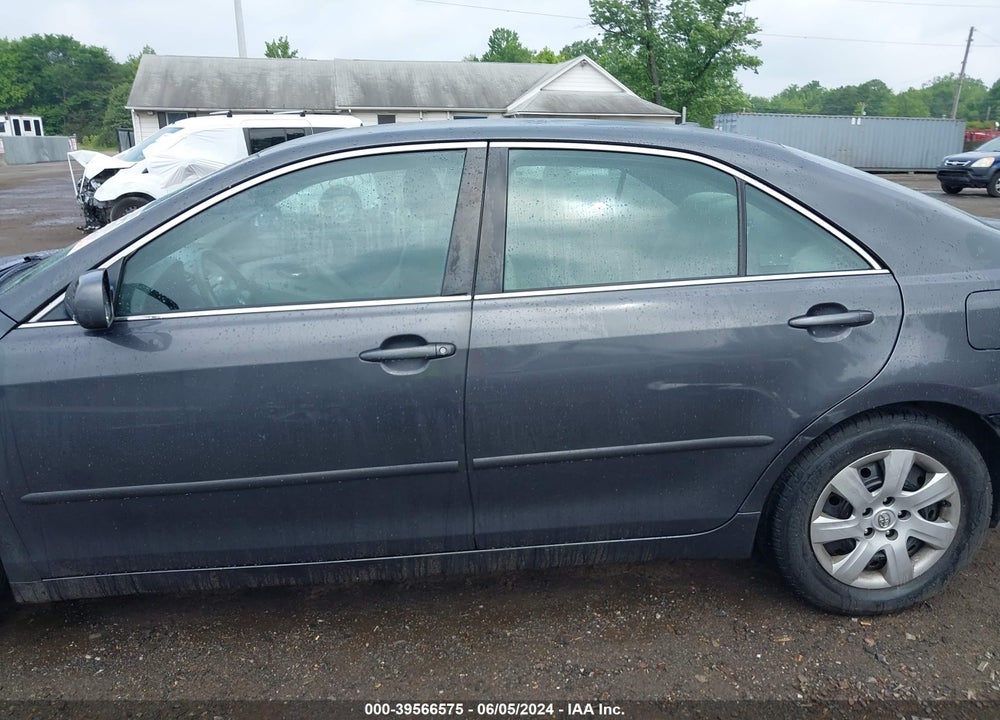 2011 TOYOTA CAMRY LE VIN: 4T1BF3EK8BU641262