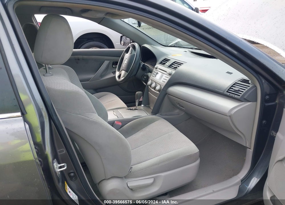 2011 TOYOTA CAMRY LE VIN: 4T1BF3EK8BU641262