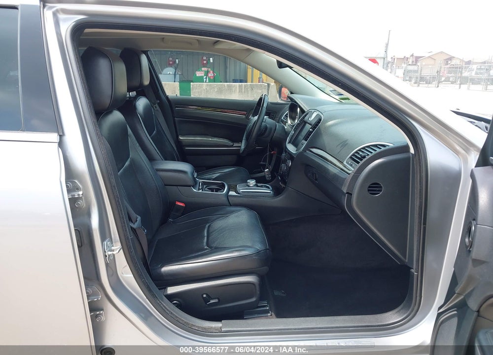 2016 CHRYSLER 300C VIN: 2C3CCAEG2GH343189