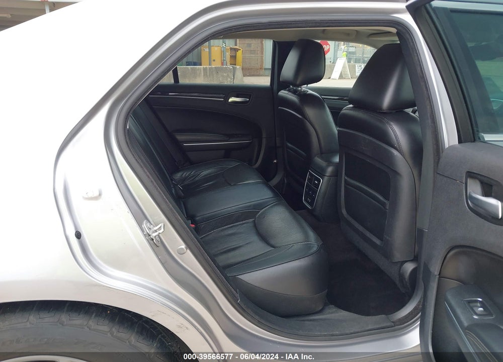 2016 CHRYSLER 300C VIN: 2C3CCAEG2GH343189