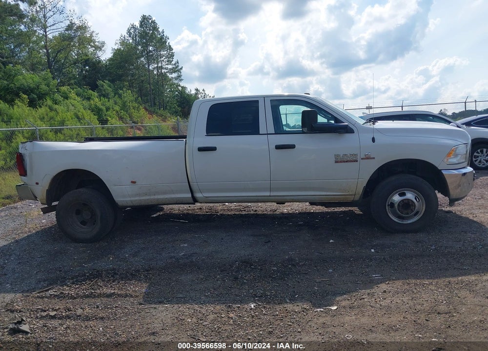 2016 RAM 3500 TRADESMAN VIN: 3C63RRGL4GG105239