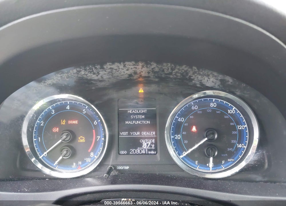 2017 TOYOTA COROLLA LE VIN: 5YFBURHE2HP616401
