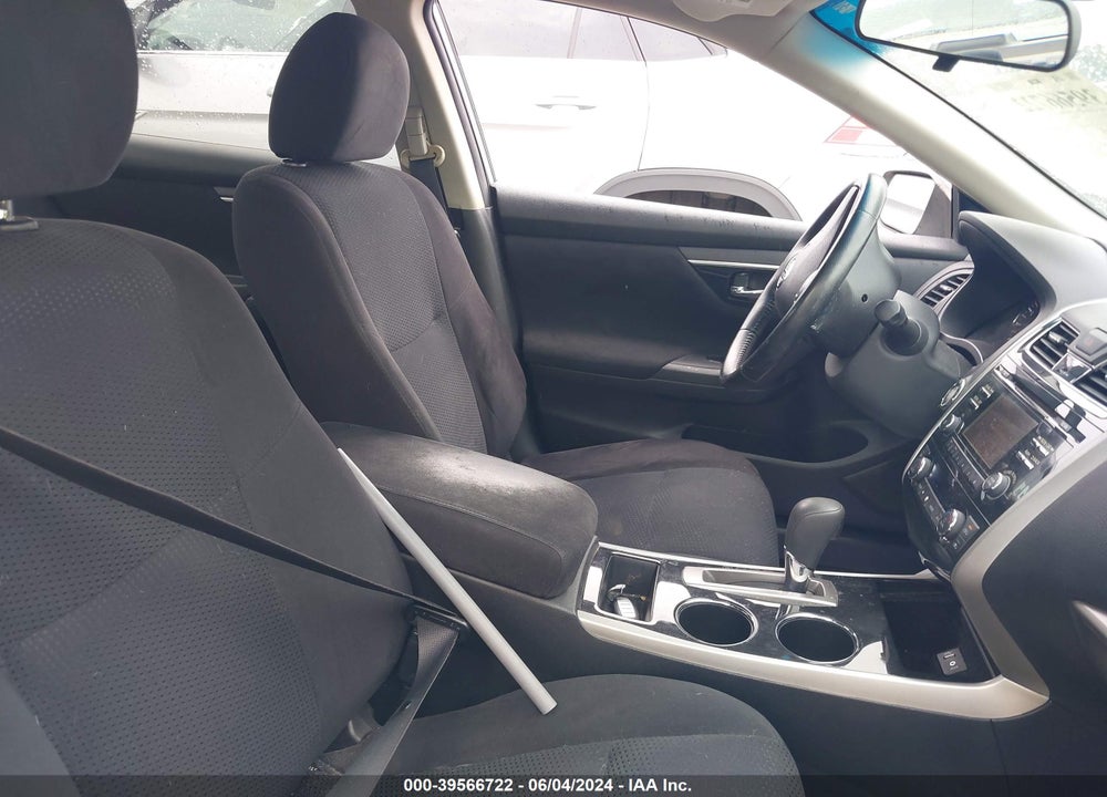 2014 NISSAN ALTIMA 2.5 SV VIN: 1N4AL3AP7EN230935