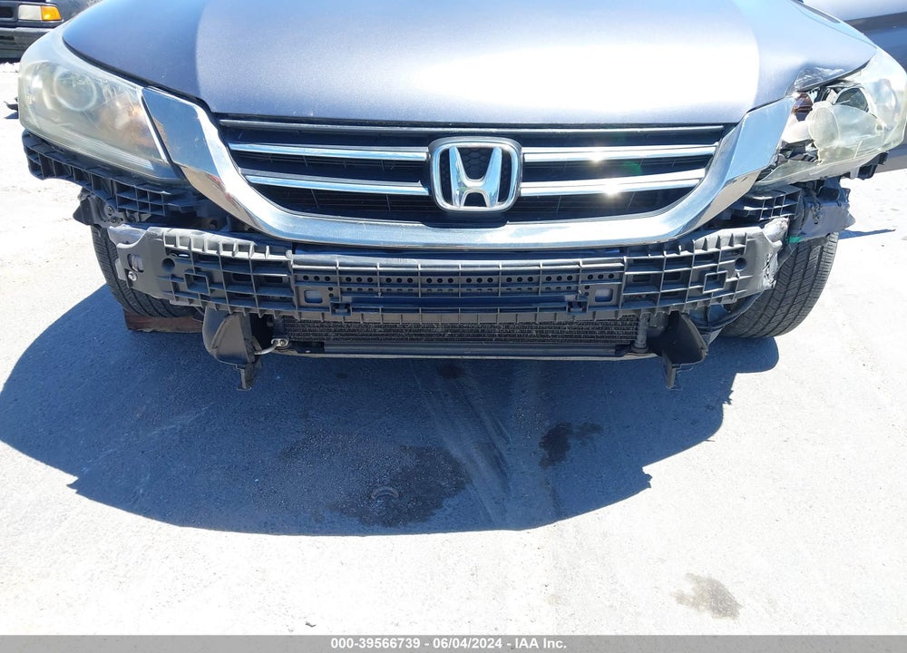 2013 HONDA ACCORD LX VIN: 1HGCR2F34DA079061