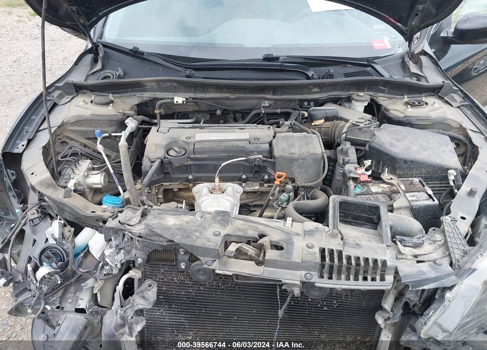 2015 HONDA ACCORD LX VIN: 1HGCR2F30FA257681