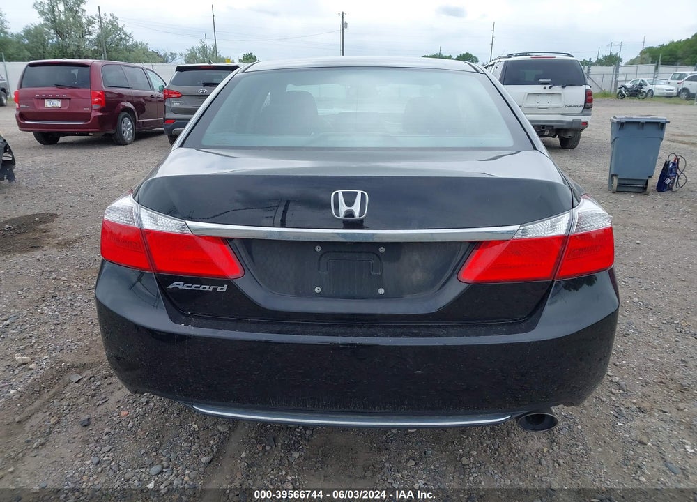 2015 HONDA ACCORD LX VIN: 1HGCR2F30FA257681