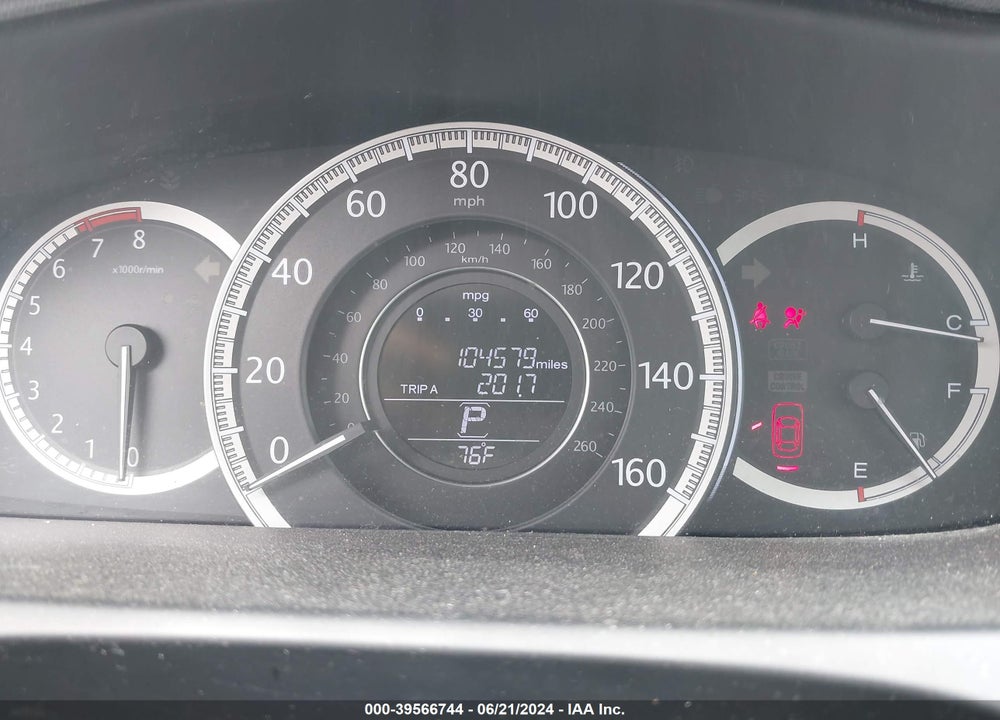 2015 HONDA ACCORD LX VIN: 1HGCR2F30FA257681