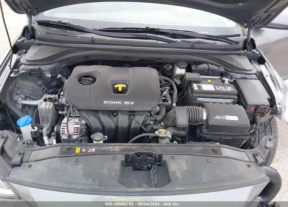 2018 HYUNDAI ELANTRA SEL VIN: 5NPD84LF6JH249425