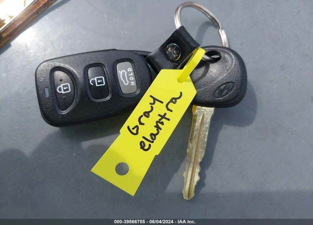 2018 HYUNDAI ELANTRA SEL VIN: 5NPD84LF6JH249425