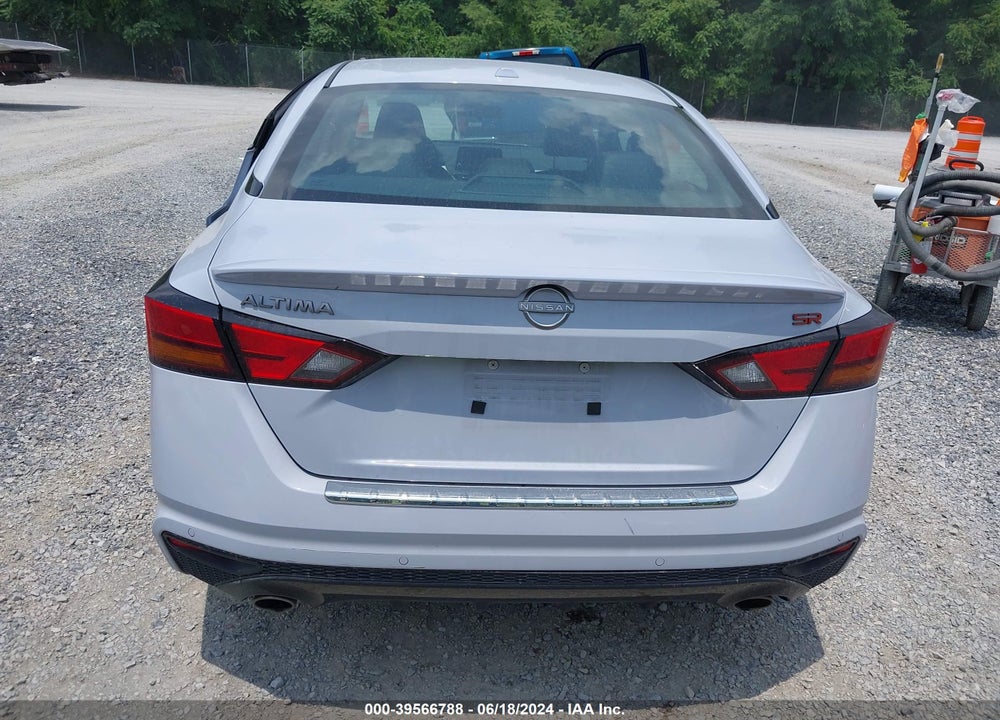 2023 NISSAN ALTIMA SR FWD VIN: 1N4BL4CV5PN338821