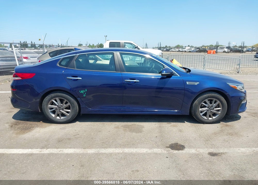 2020 KIA OPTIMA LX VIN: 5XXGT4L37LG385224