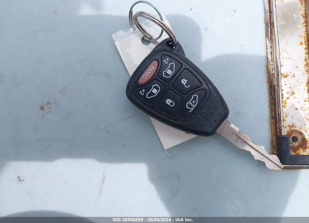2006 CHRYSLER TOWN & COUNTRY TOURING VIN: 2A4GP54L66R829028